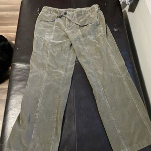 dELIA*s Green Corduroy Pants size 13/14